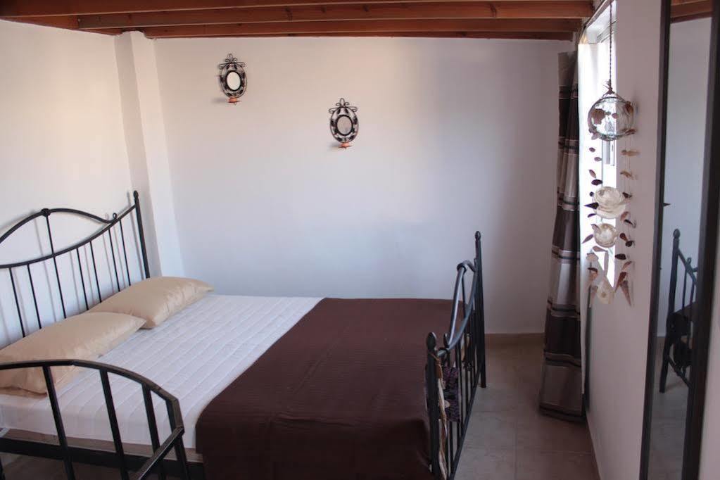 Old Town Roloi House *